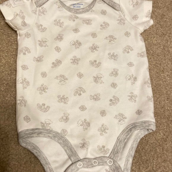 Ralph Lauren Unisex Onesie - Picture 1 of 3